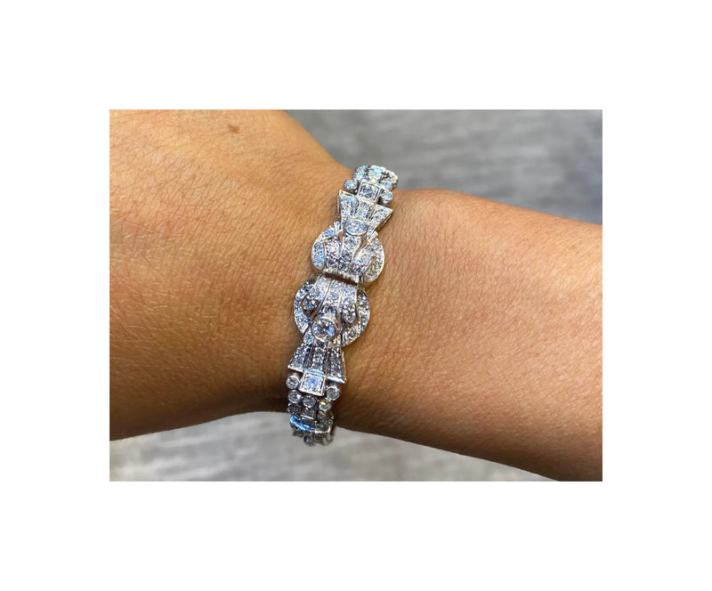 Round Diamond Tennis Bracelet (15.95 ct Diamonds) in Platinum – Beauvince  Jewelry